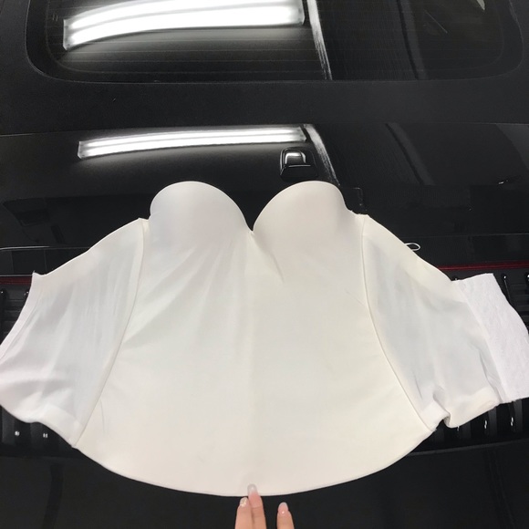 Top - Picture 2 of 4